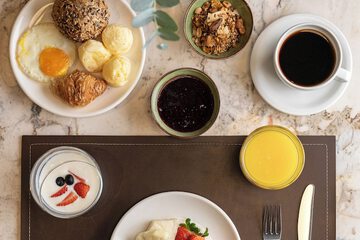 Breakfast buffet