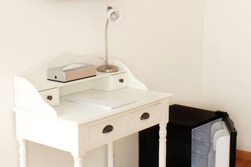 Mini-refrigerator