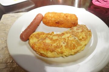 Breakfast meal