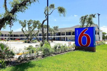 Motel 6 Rockport TX