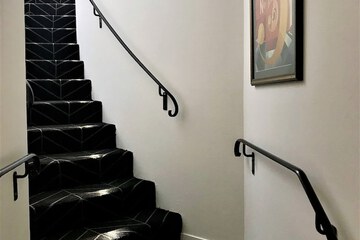 Room 27 of 72