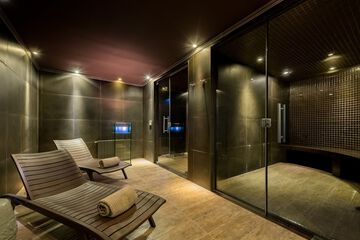 Steam room