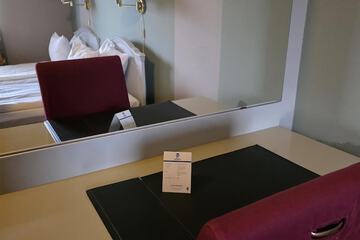 Room amenity