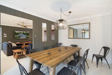 Room Service - Dining