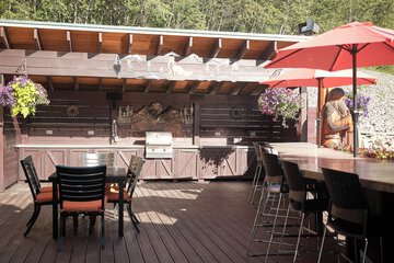 BBQ/picnic area