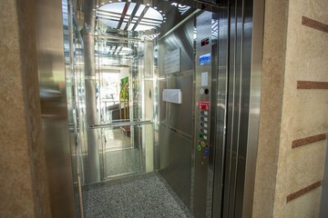 Elevator
