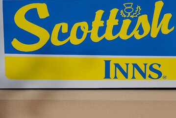 Scottish Inn