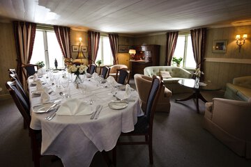 Couples dining