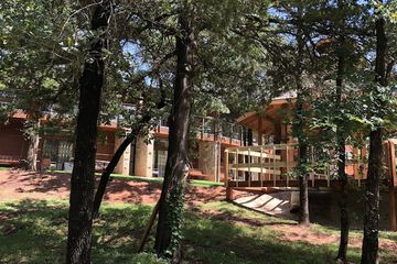 Hotel Exterior 74 of 74