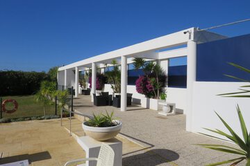 Sundeck