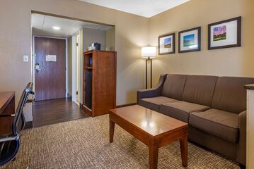 Room 30 of 49