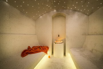 Steam room