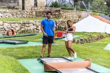 Mini-golf