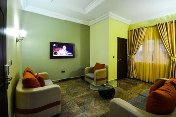 guest_rooms