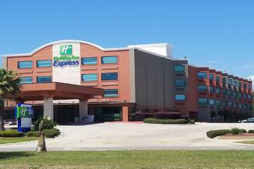 Holiday Inn Express Biloxi - Beach Blvd by IHG