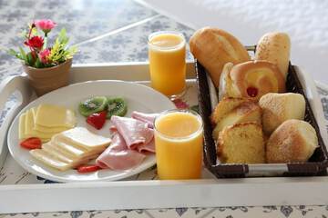 Breakfast meal