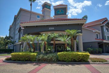 La Quinta Inn & Suites by Wyndham Orlando I Drive / Convention Ctr