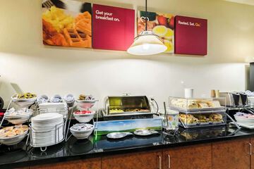 Breakfast/Coffee Service 34 of 39