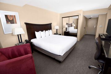 Room 50 of 176