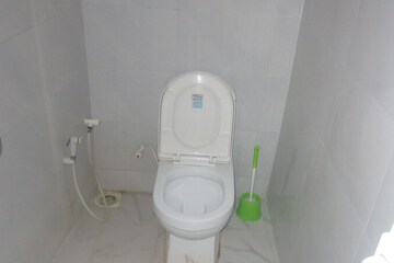 Photo 32