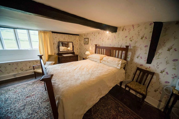 guest_rooms
