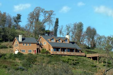 Tucker Peak Lodge