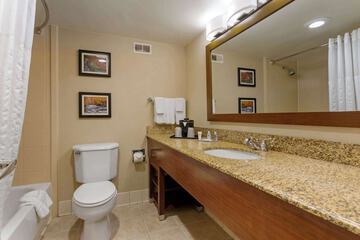 Room 21 of 36