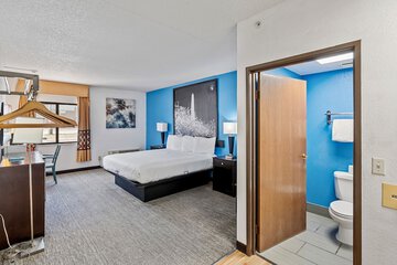 Room amenity