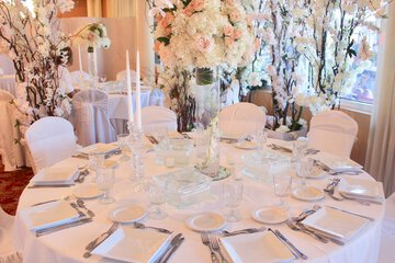Indoor wedding