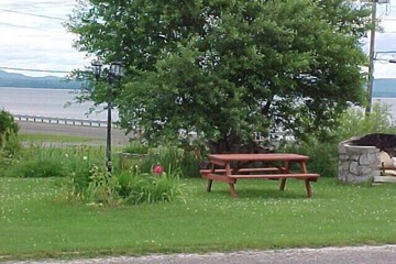 BBQ/picnic area