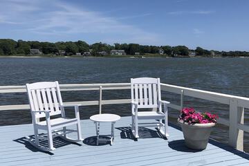 Dock