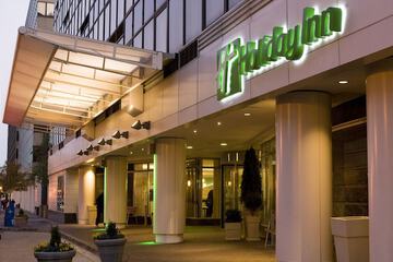 Hotel Exterior 89 of 92