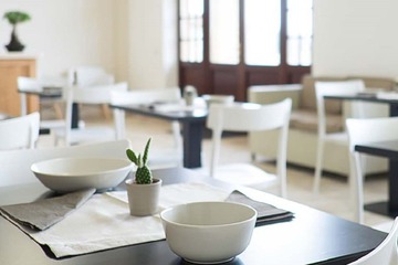 Breakfast area