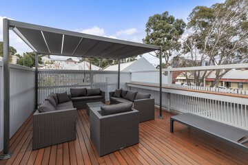 Sundeck