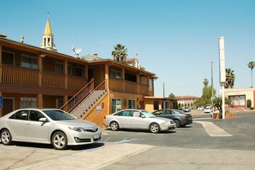 Property Grounds 19 of 19