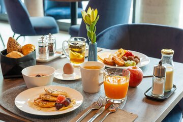Breakfast meal