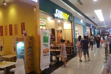 Food court