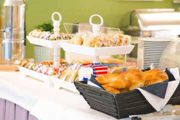 Breakfast area