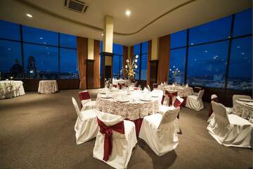 Indoor wedding