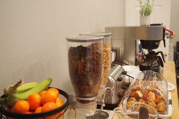 Breakfast/Coffee Service 30 of 37