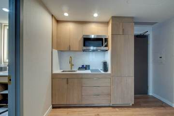 Private kitchenette