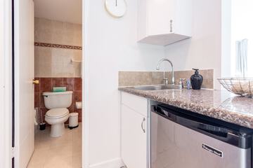 Private kitchenette