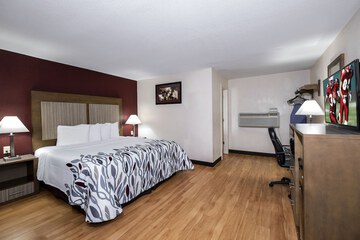 Red Roof Inn Neptune Jersey Shore