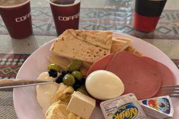 Breakfast meal