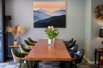 Cafe