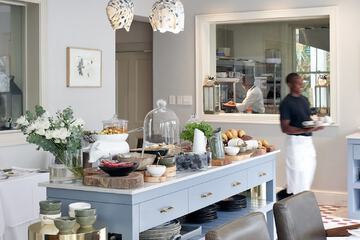 Breakfast area