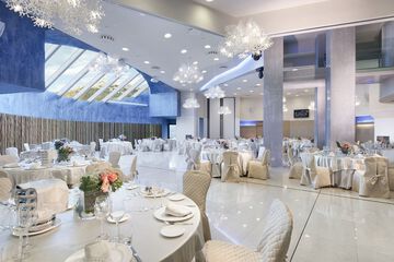 Indoor wedding