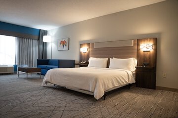 Room 17 of 61