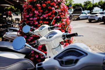 Scooter/moped