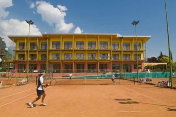 Tennis court